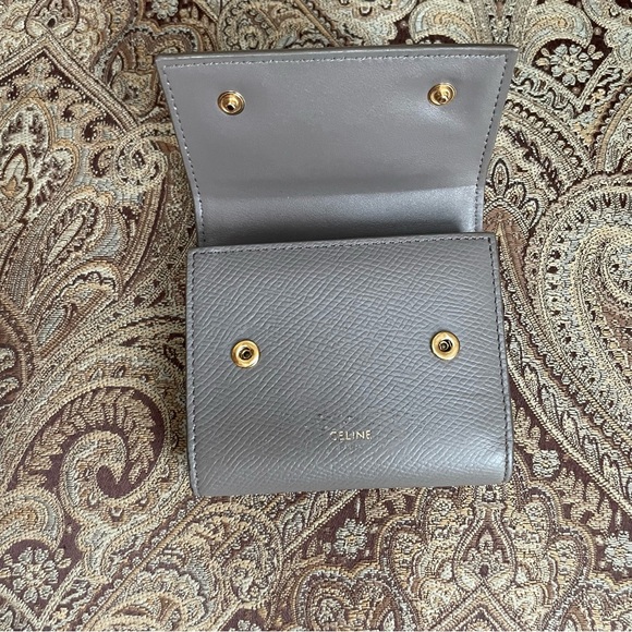 Celine Paris Light Gray Pebbled Leather Trifold Wallet Authentic Made in Italy - Picture 15 of 16